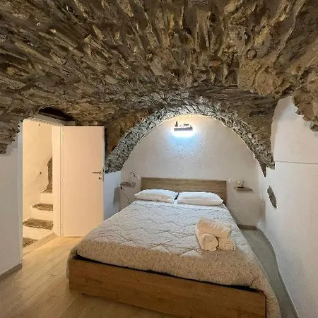 Incantevole La Grotta *