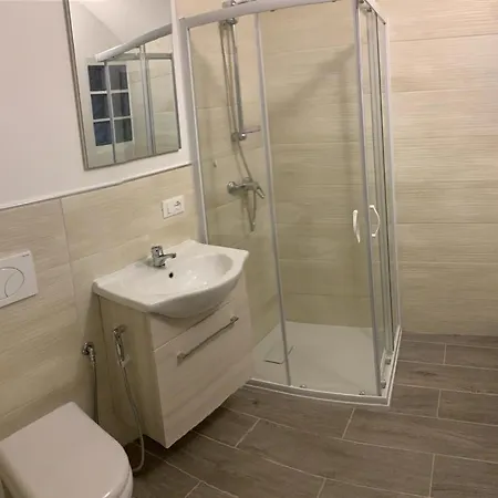 Incantevole La Grotta Apricale